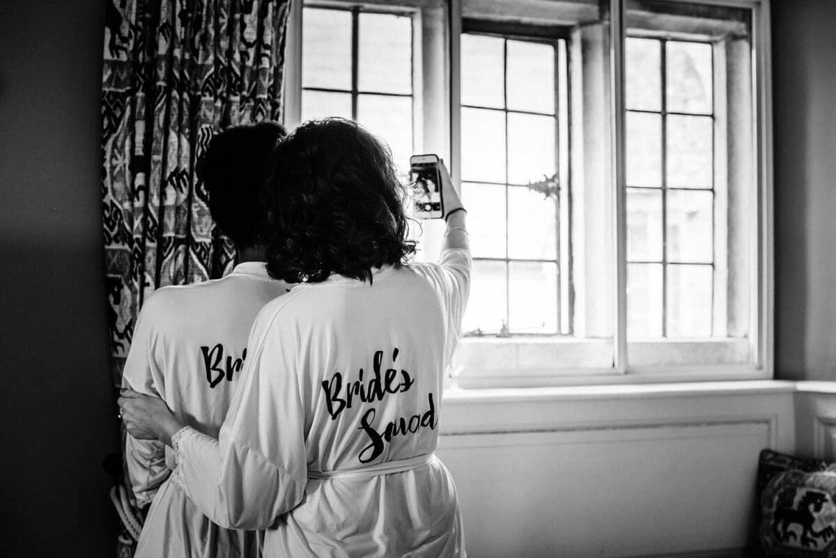 The bridesmaids take a selfie