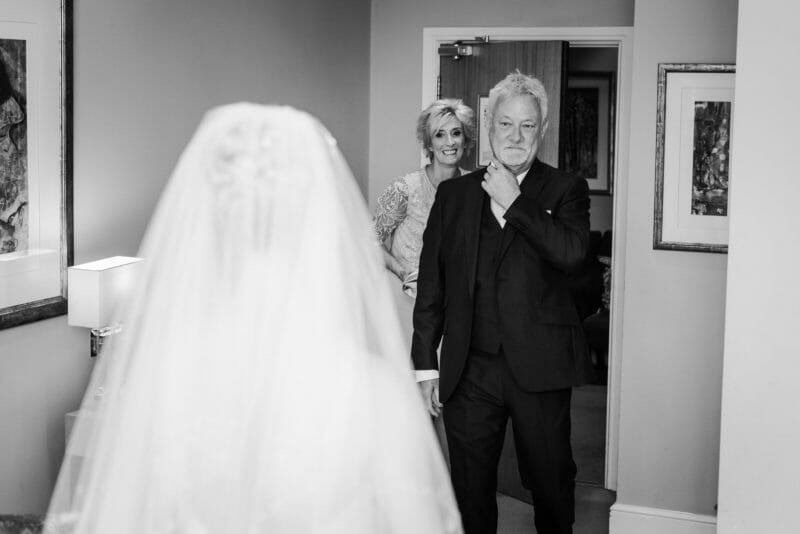 Dad sees bride for first time in Kings Arms Bridal suite
